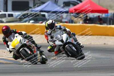 media/Apr-10-2022-SoCal Trackdays (Sun) [[f104b12566]]/Turn 2 (1135am)/